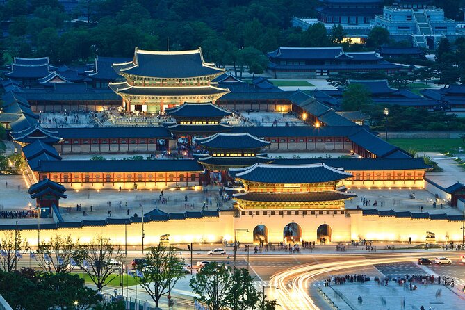 Walking Tour with Gyeongbokgung Palace, Bukchon, Insadong - Who should book this walking tour, and who might skip it