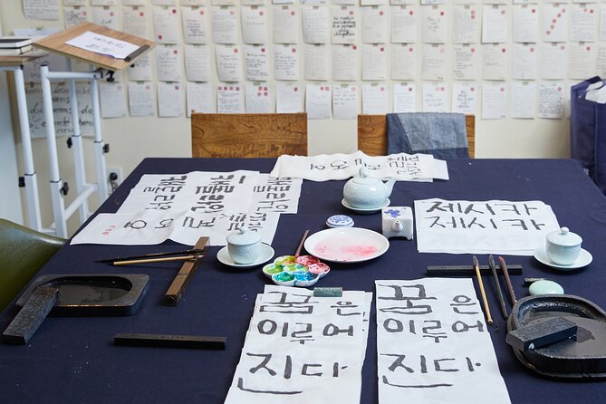 Write a Meaningful Korean Calligraphy Scroll in Insadong - Hangul Brush Basics: How the Class Builds Confidence