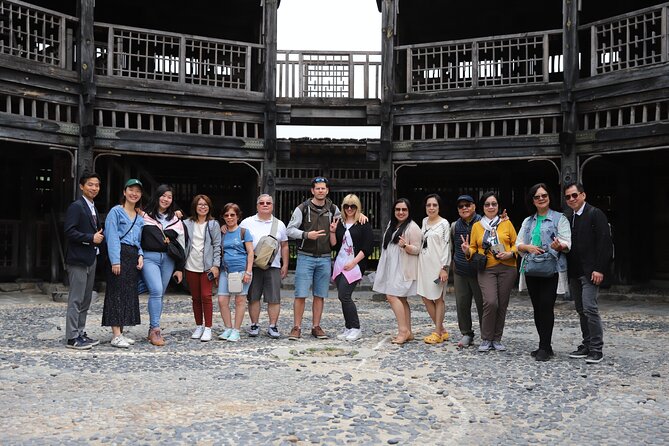 Yongin Dae Jang Geum Park Tour from Seoul - Photo strategy on a steep hill: getting great shots without rushing