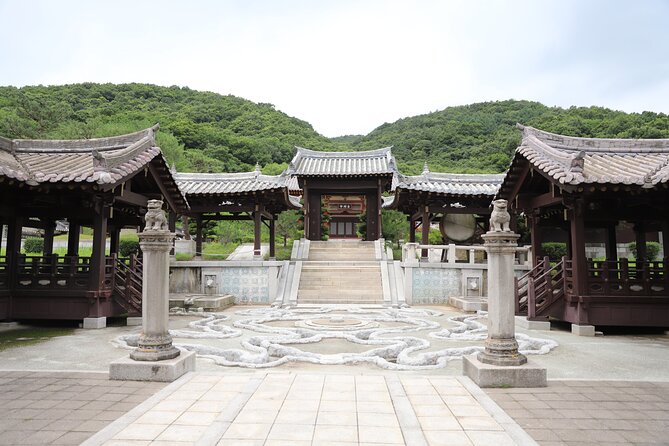 Yongin Dae Jang Geum Park Tour from Seoul - The guide experience: what makes this tour feel worth it