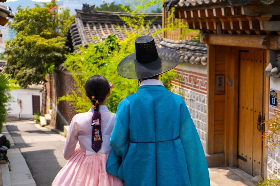 Your Personal Seoul Photographer! - Optional Hanbok: nice photos, but you must be ready beforehand